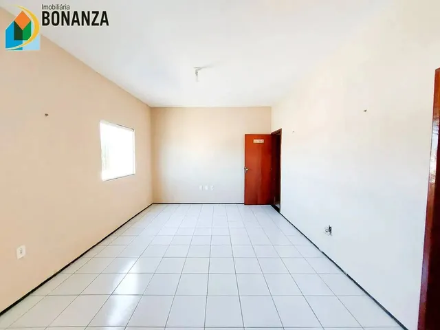 Imagem 8: Apartamento com 02 Quartos e Garagem no Maranguape