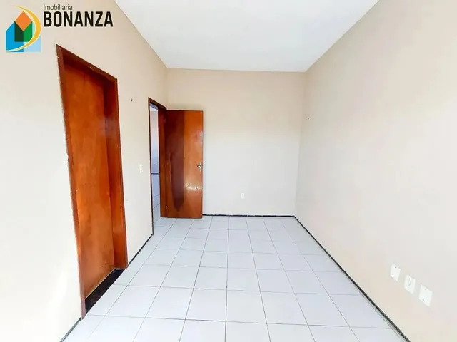 Imagem 5: Apartamento com 02 Quartos e Garagem no Maranguape