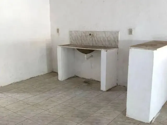 Imagem 13: Casa com 2 Dormitórios para Alugar, 60 M² por R$ 600,00 - Parque santa Fé