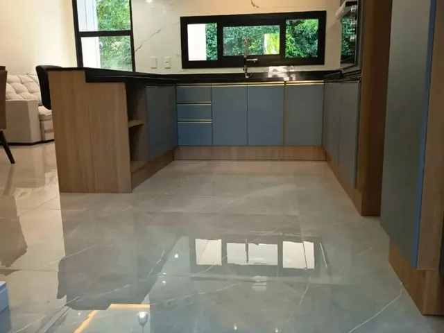 Imagem 4: Casa À Venda em Gravataí, Jansen, com 2 Quartos, com 100 M²