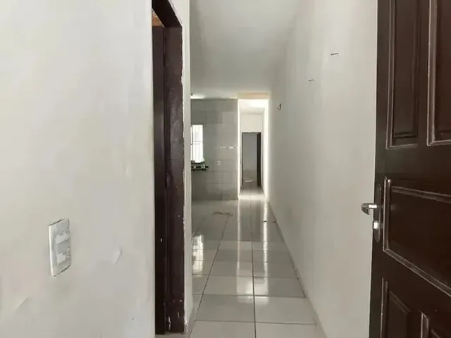 Imagem 6: Casa À Venda com 2 Quartos, Suíte, Closet e Quintal, R$ 140.000