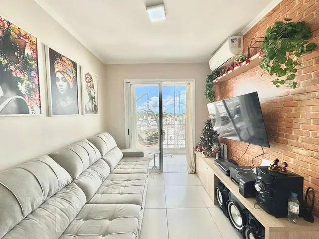 Imagem: O apartamento possui 2 Dormitórios, 1 Banheiro, 1 Vaga na