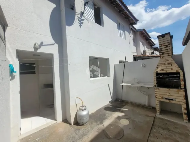 Imagem 12: Sobrado com 2 Dormitórios, Lavabo, Pátio com Churrasqueira, a Venda no Bairro Igara