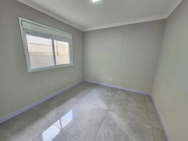 Imagem 8: Casa Térrea no Bairro Niterói com 190M² de Área Construída e Terreno de 484M²