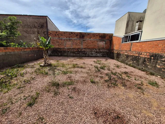 Imagem 16: Casa Térrea no Bairro Niterói com 190M² de Área Construída e Terreno de 484M²