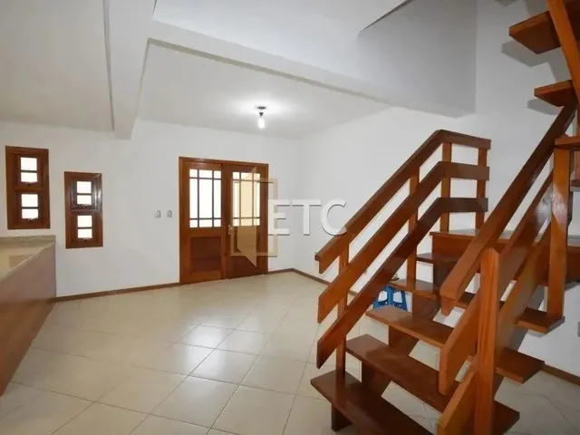 Imagem 16: Casa em Condomínio Anto Padrão, com 5 Dormitórios
