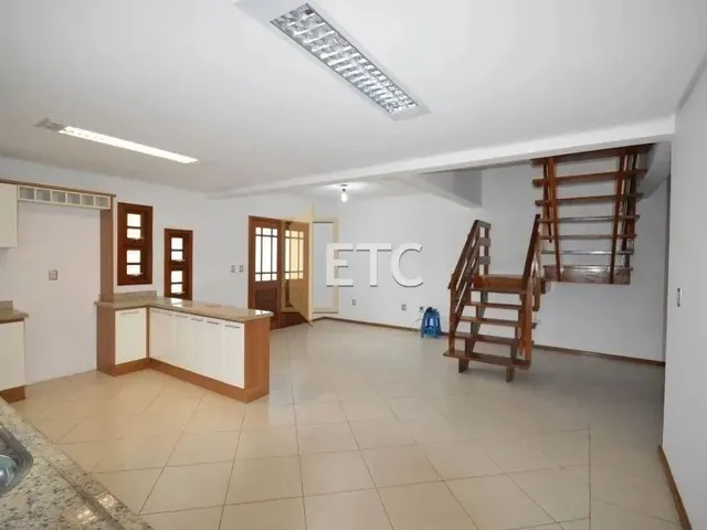 Imagem 15: Casa em Condomínio Anto Padrão, com 5 Dormitórios