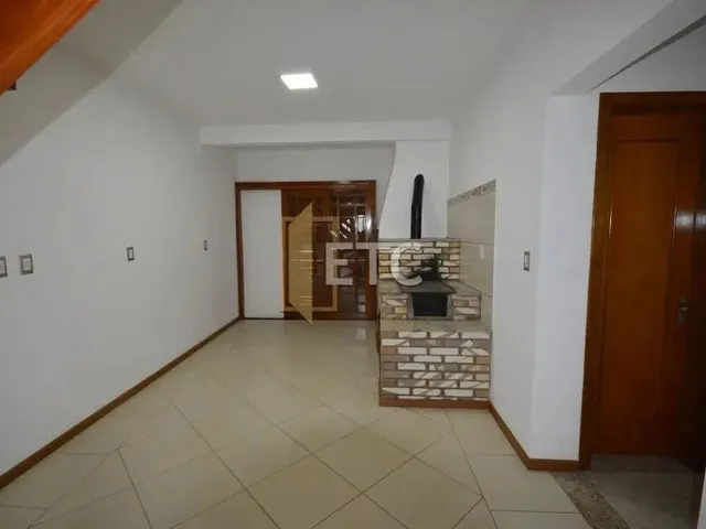 Imagem 6: Casa em Condomínio Anto Padrão, com 5 Dormitórios