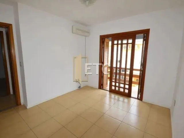 Imagem 7: Casa em Condomínio Anto Padrão, com 5 Dormitórios