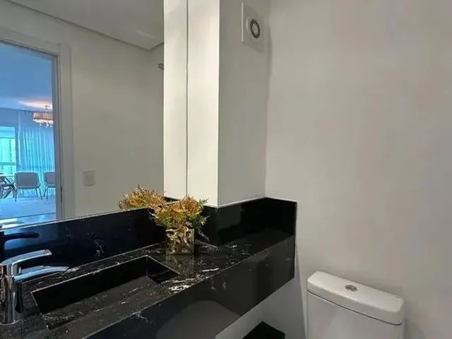 Imagem 3: Apartamento Mobiliado com 3 Dormitórios, Suíte
