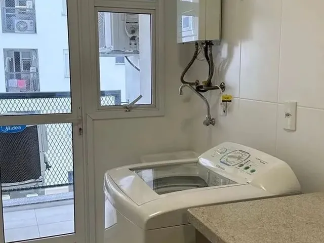 Imagem 11: Apartamento Mobiliado com 3 Dormitórios, Suíte
