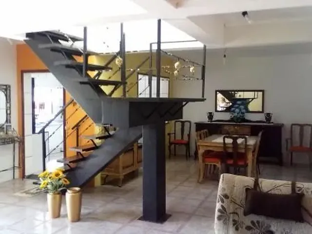 Imagem 10: ? Oportunidade - Casa Ampla em Canoas ?