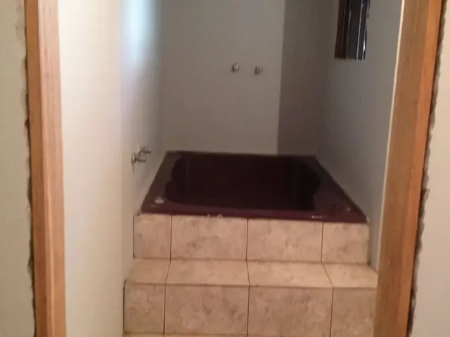 Imagem 3: ? Oportunidade - Casa Ampla em Canoas ?