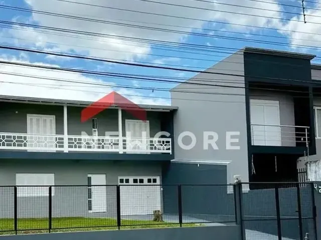 Imagem: Sobrado em Avenida João Paulo I - Santo