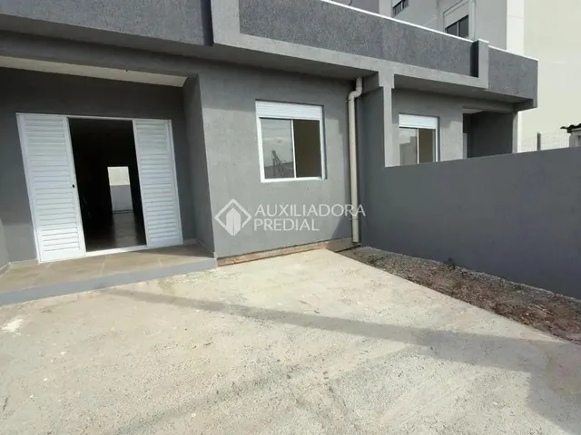Imagem: Casa a Venda com Dois Quartos, 02 Banheiros