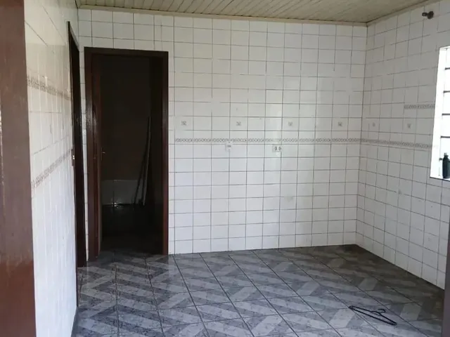 Imagem 2: Oportunidade no Vicentina: Casa com 2 Dormitórios, 98M² Construídos, Terreno de 410M²