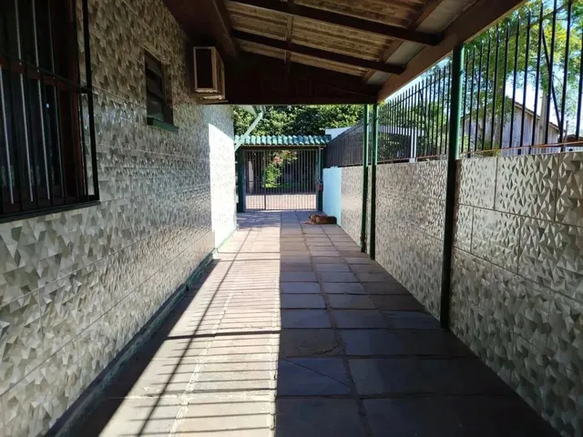Imagem 7: Casa À Venda na Feitoria em São Leopoldo com 3 Dormitórios, Suíte, Terreno Amplo