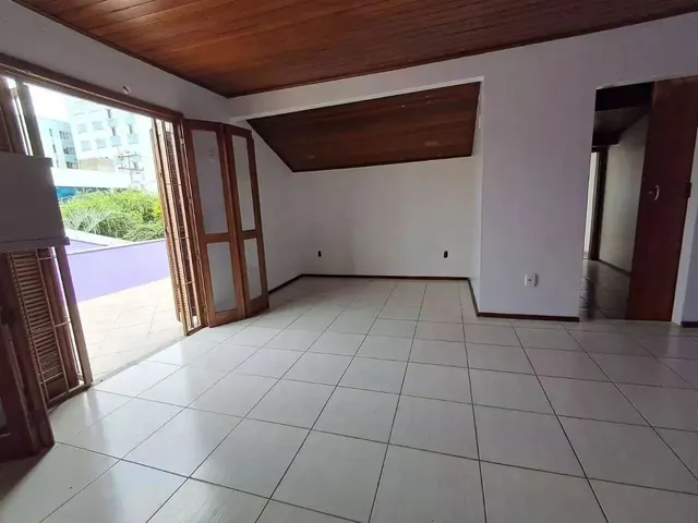 Imagem 13: Casa com 3 Dormitórios para Alugar, 120 M² no Bairro Cavalhada - Porto Alegre/Rs