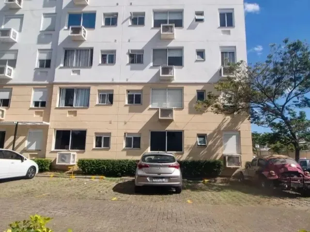 Imagem 9: Apartamento Mobiliado de 3 Dormitórios, 1 Suíte e 1 Vaga no Bairro Cristal
