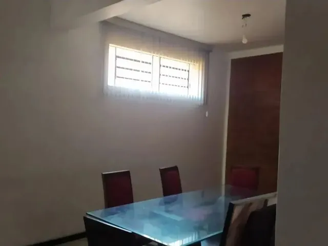 Imagem 6: Aluga-Se Casa de 2 Quartos com Vaga de Garagem