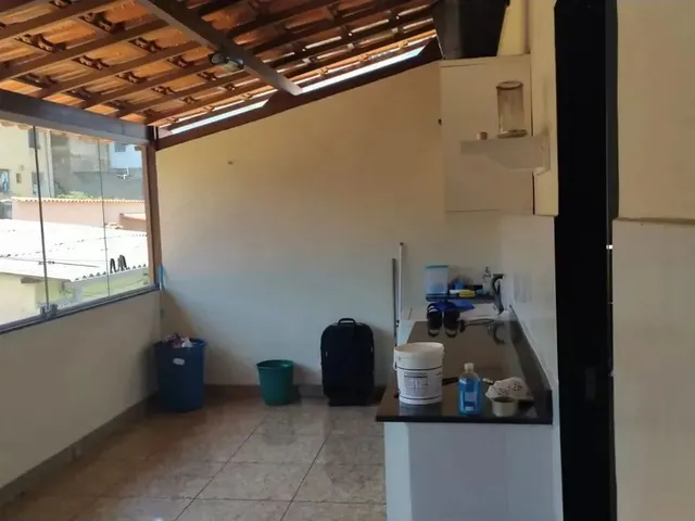 Imagem 5: Aluga-Se Casa de 2 Quartos com Vaga de Garagem
