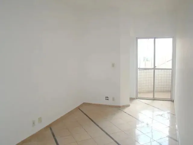 Imagem: 2 Dormitórios, Suite, Elevador, Bem Localizado