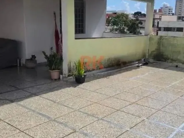 Imagem: Casa para Aluguel, 5 Quartos, 3 Vagas, Castelo