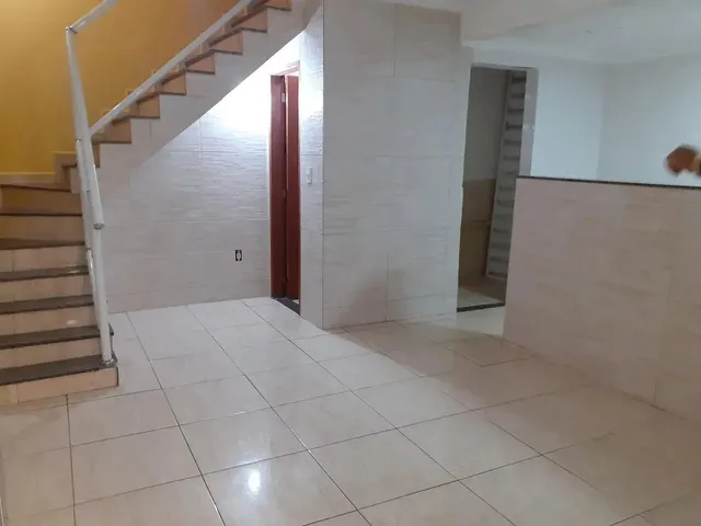 Imagem 2: Casa Triplex 2 Quartos e Terraço Bairro da Luz