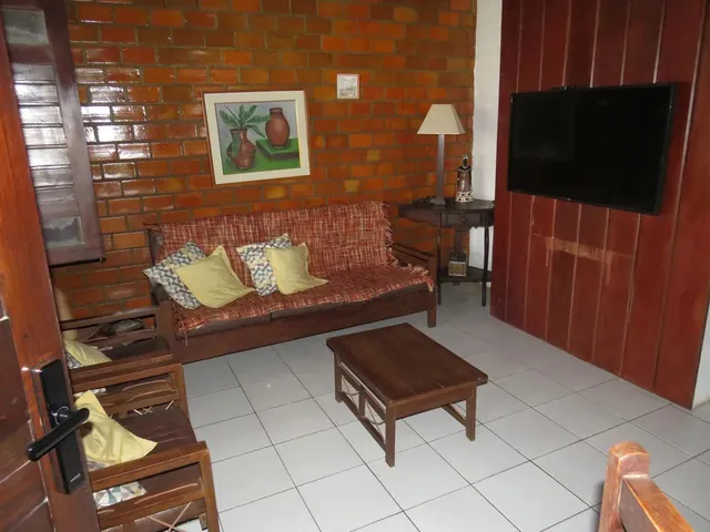 Imagem 8: Casa Térrea para Aluguel de Temporada 120 M com 5 Quartos Duas Suítes - Gravatá - Pe