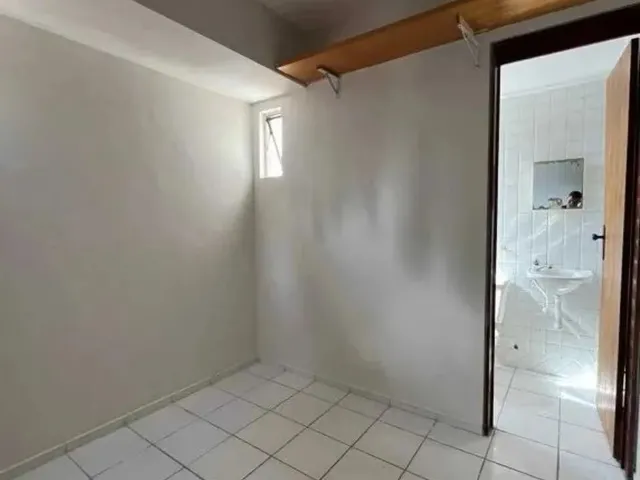Imagem 11: Amplo Apartamento com 03 Quartos (02 Suítes) + Dce, no 10° Andar para Venda no Cabo
