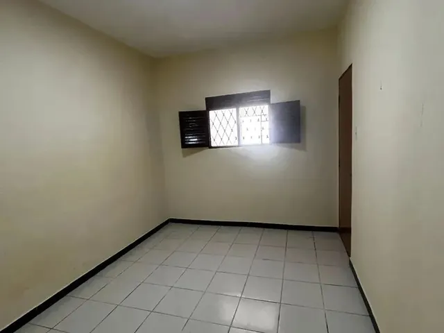 Imagem: Casa 3 Quartos Sendo 1 Suíte - a 50M da