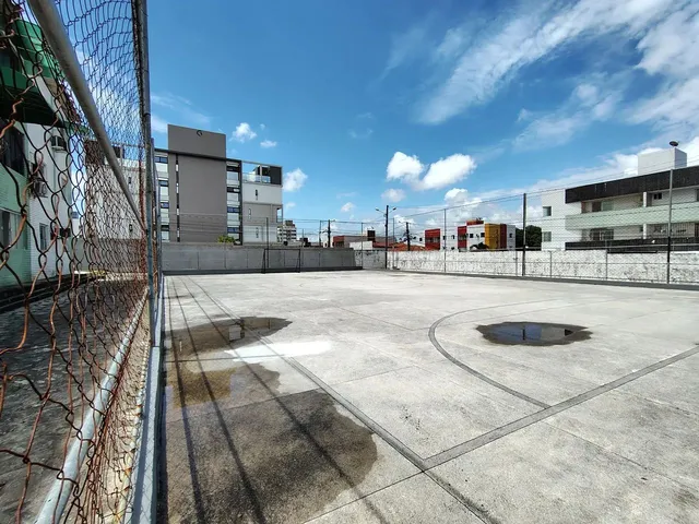 Imagem 2: Apartamento 2 Quartos e Varanda nos Bancários