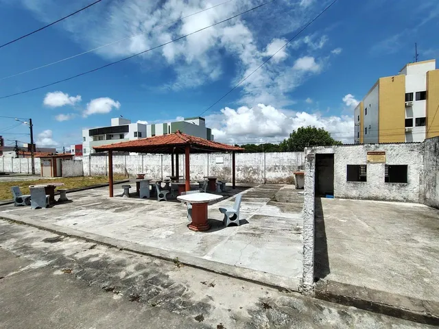 Imagem 3: Apartamento 2 Quartos e Varanda nos Bancários
