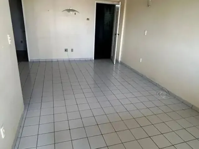 Imagem 5: Apartamento para Venda em João Pessoa, Brisamar, 2 Dormitórios, 1 Suíte, 3 Banheiros