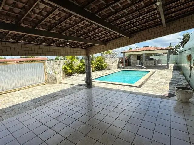 Imagem 1: Baixou !!! Vendo Casa com 6 Quartos no 13 de Maio