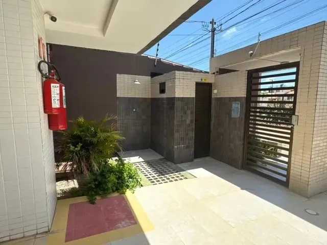 Imagem 2: Apartamento com 3 Quartos na Praia do Poço R$ 420.000,00