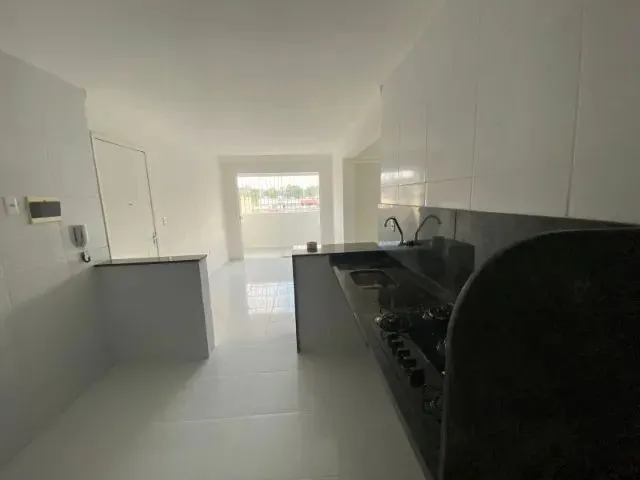 Imagem 11: Apartamento Térreo nos Funcionários com 2 Quartos, Sendo 1 Suíte e com Varanda