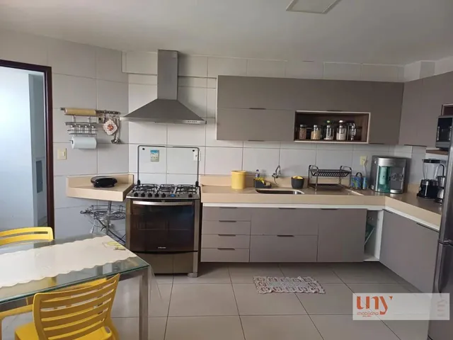 Imagem 3: Apartamento com 159 M² 4 Quartos no Miramar