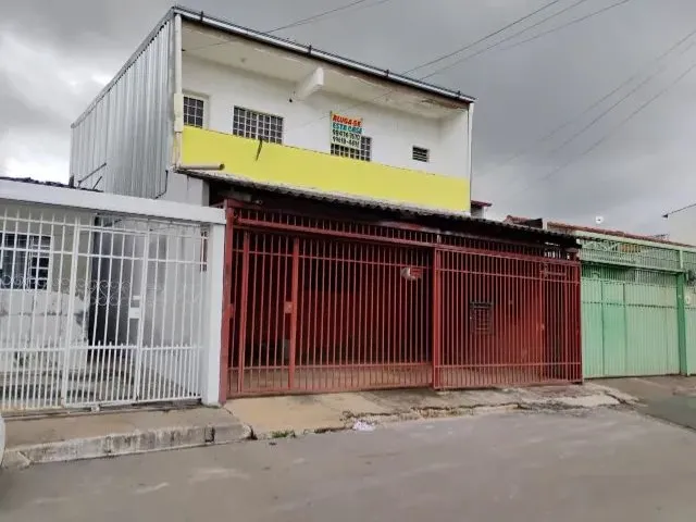 Imagem: Aluga-Se Casa 1° Andar. 3 Quartos e Garagem