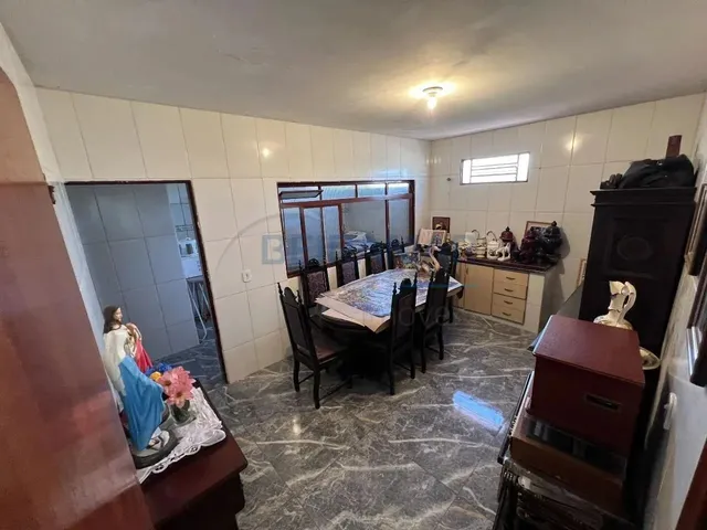 Imagem 12: Aluga-Se Parte Superior de Terraço com 4 Quartos (1 Suíte), Semi-Mobiliada e 2 Cozinhas
