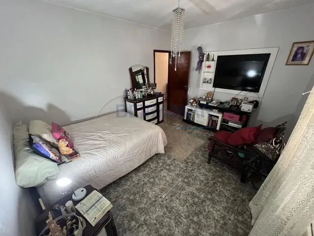 Imagem 6: Aluga-Se Parte Superior de Terraço com 4 Quartos (1 Suíte), Semi-Mobiliada e 2 Cozinhas