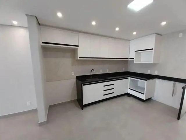 Imagem 10: Imóvel para Venda Possui 150 Metros Quadrados com 3 Quartos em Taguatinga Norte