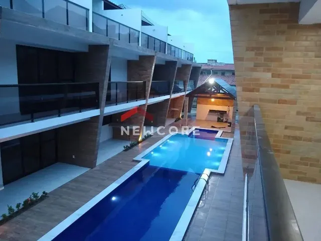 Imagem: A casa em condomínio possui 3 Dormitórios, 3 Suítes, 4