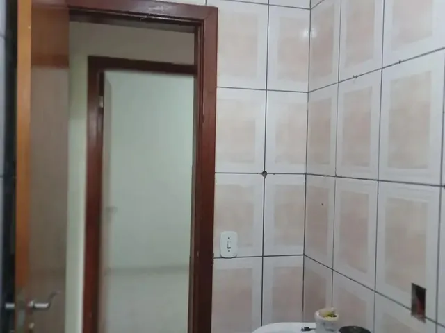 Imagem 4: Aluga-Se Excelente Casa com 2 Quartos na Qr 409 Conj 6 de Samambaia Norte
