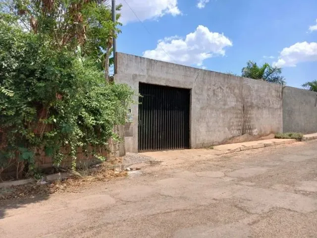 Imagem: Alugo Casa 2 Quartos - Ótima Localização