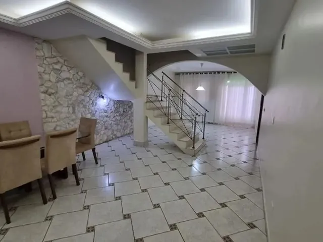 Imagem 7: Excelente Sobrado com 05 Quartos, Sendo 03 Suítes