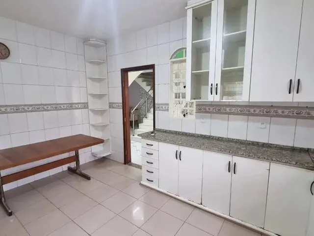 Imagem 12: Excelente Sobrado com 05 Quartos, Sendo 03 Suítes
