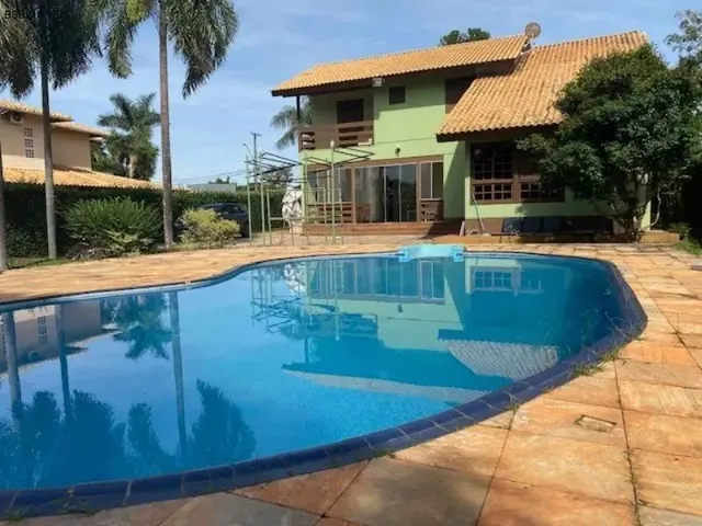 Imagem 1: Aluguel de Casa em Condomínio na Região dos Lagos, Brasília-Df - 4 Quartos, 2 Suítes