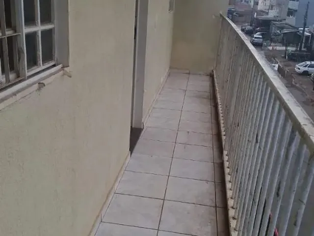 Imagem 2: Alugo Apto 2Qtos com Sacada Qd 400