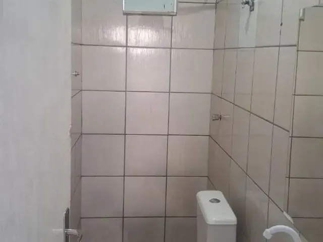Imagem 10: Alugo Apto 2Qtos com Sacada Qd 400